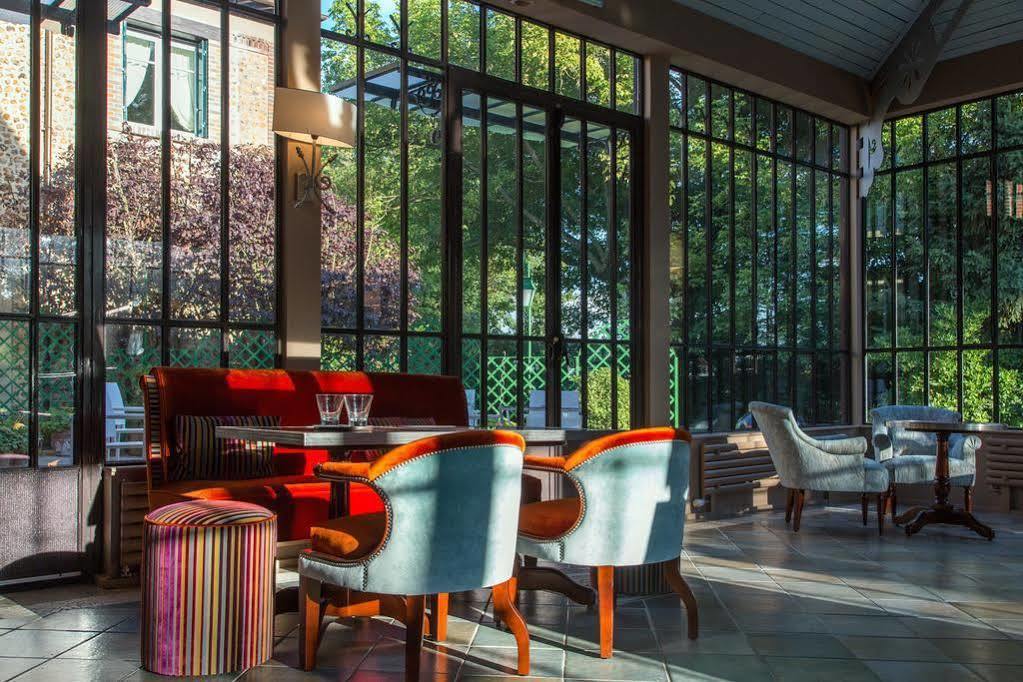 Chateau Le Clos Верней д'Авр е д'Итон Екстериор снимка