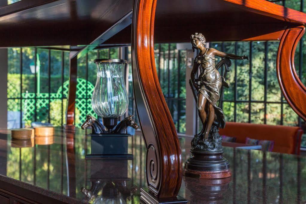 Chateau Le Clos Верней д'Авр е д'Итон Екстериор снимка